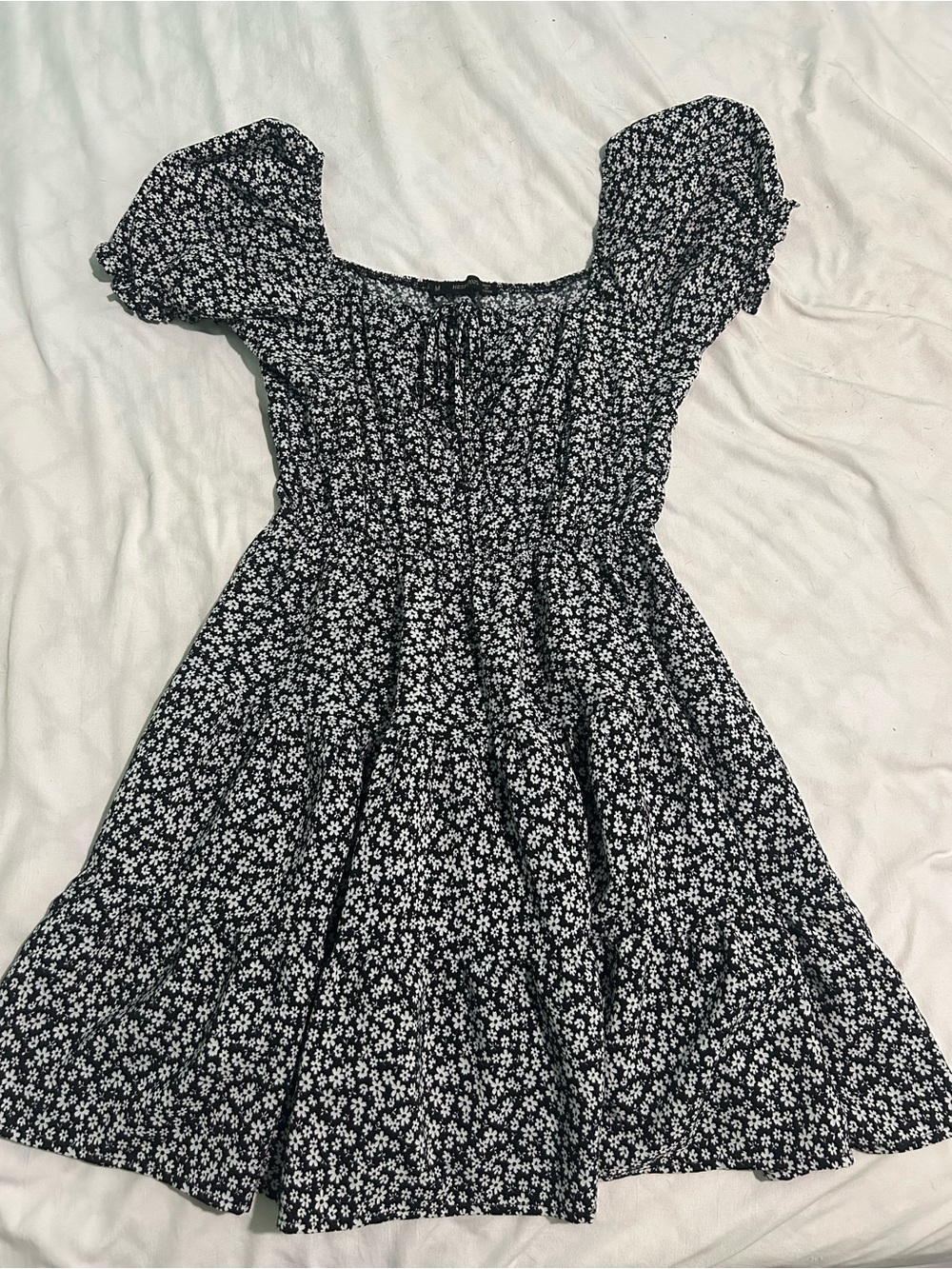 Women’s Black Floral Square-Neck Dress